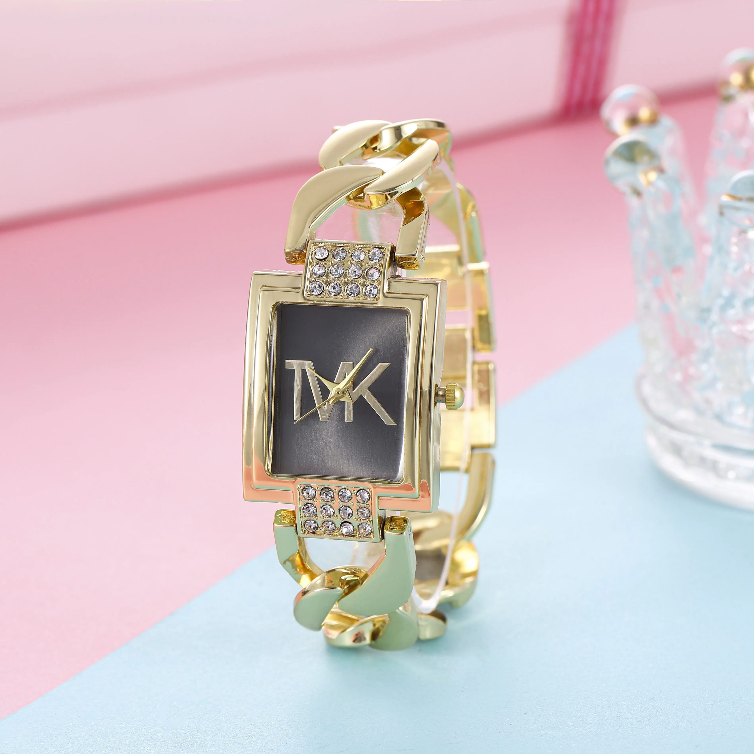 Luxury TVK Brand New Women's Watch Fashionable Quartz Women's Watch