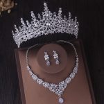 Gorgeous Silver Color Crystal Bridal Jewelry Set for Women