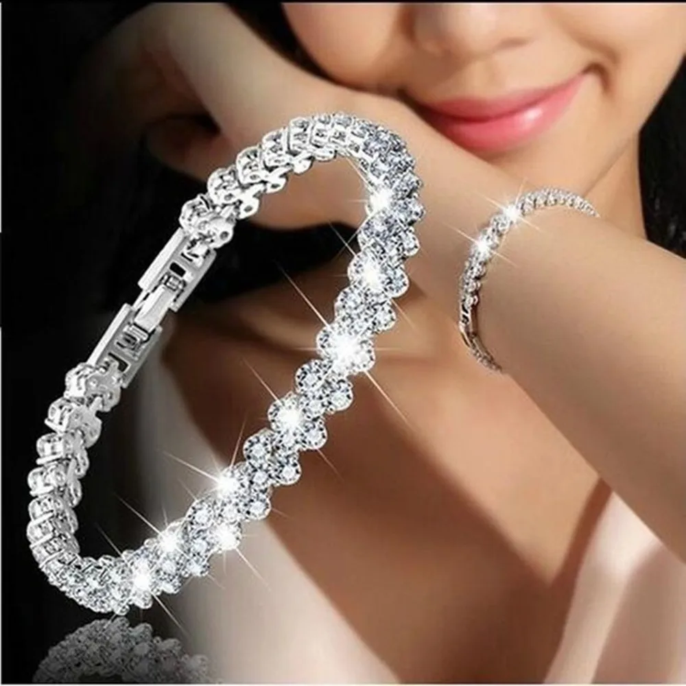 Luxury Love Braided Leaf Bracelet for Women