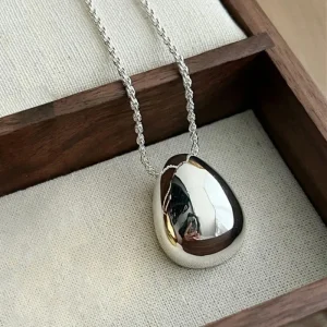 One Layer Chain Metal Shiny Pendant Necklace For Women