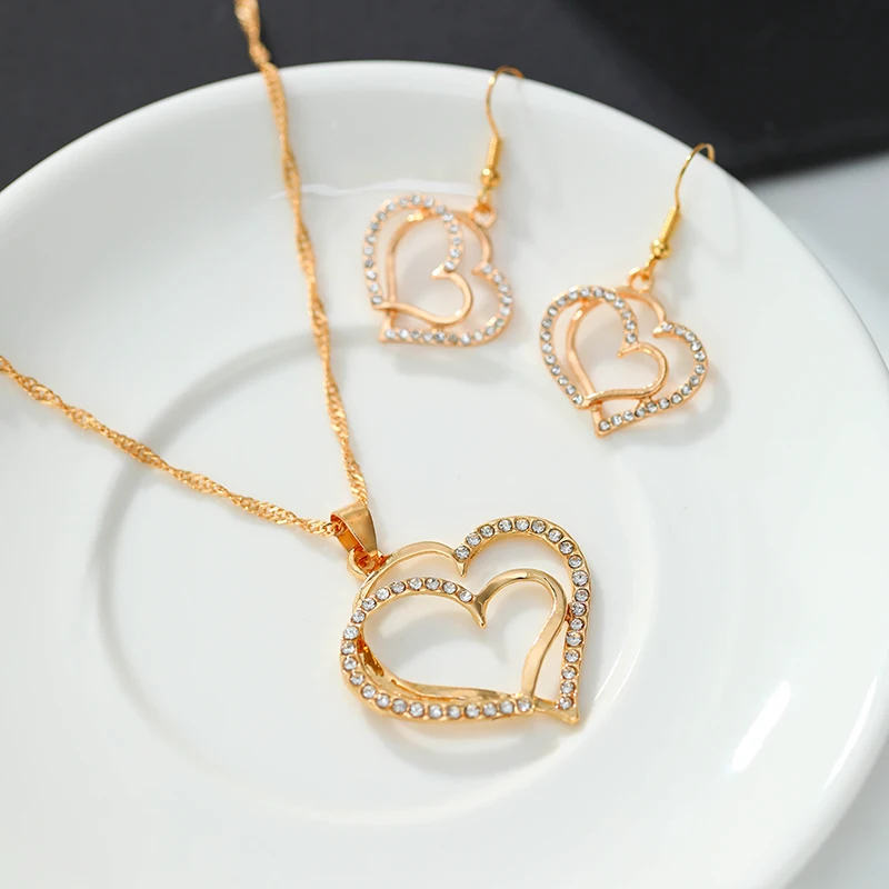 3 Pcs Set Heart Shaped Jewelry Set Of Earrings Pendant Necklace For Women