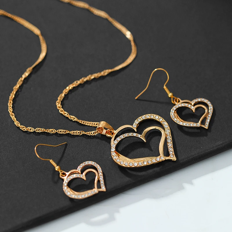 3 Pcs Set Heart Shaped Jewelry Set Of Earrings Pendant Necklace For Women