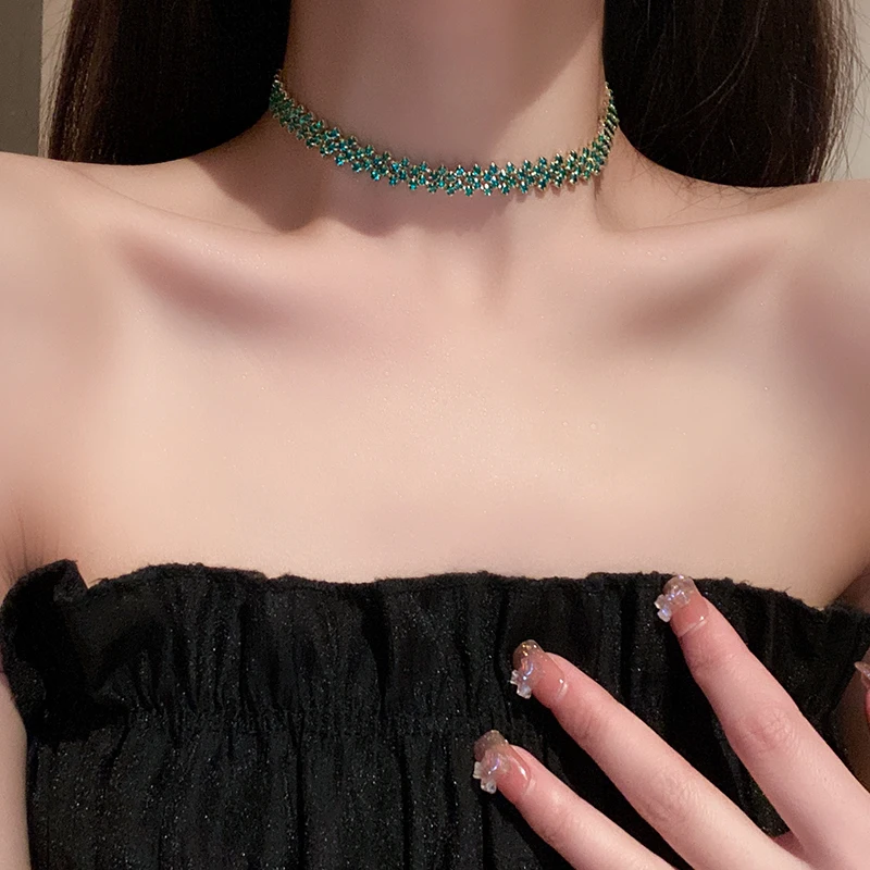 Luxury Shiny Full Rhinestone Choker Necklace for Women