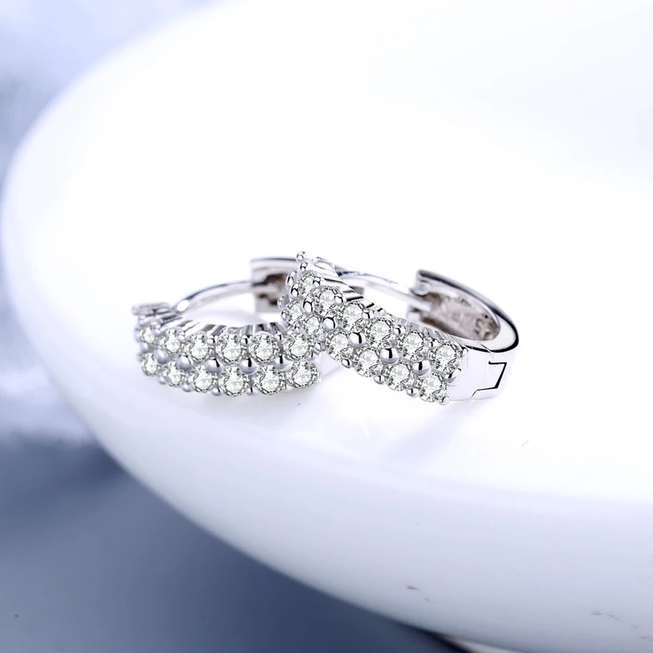 Sterling silver needle Crystal Zircon Round Stud Earrings