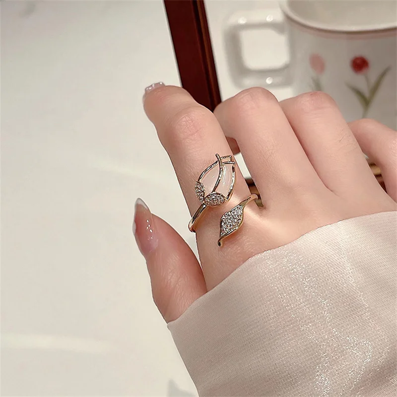 Korean New Exquisite Geometric Round Finger Ring for Women