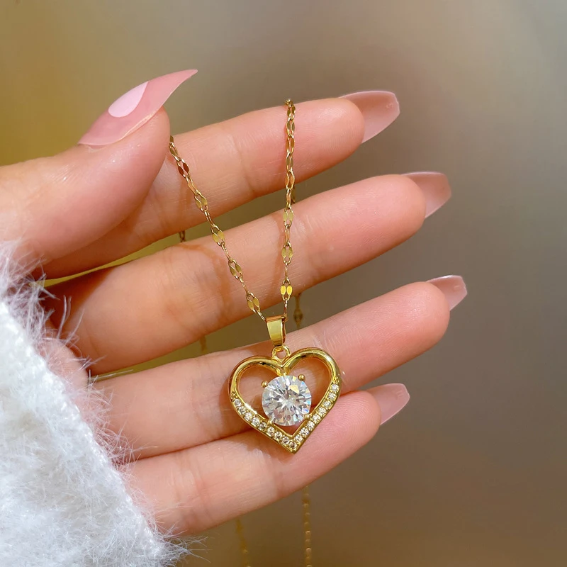 Artificial Gems Heart Pendant Necklace for women