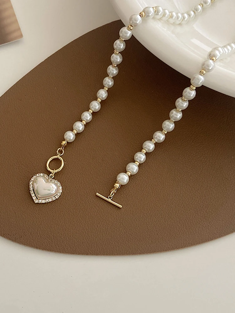 Elegant Heart Pendant Necklace For Women